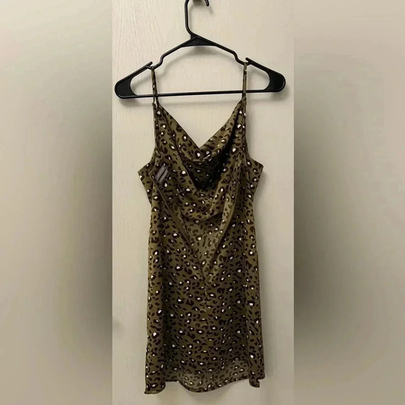 Urban Outfitters Animal Print Slip Dress Adjustable Straps EUC Size M - Picture 6 of 7